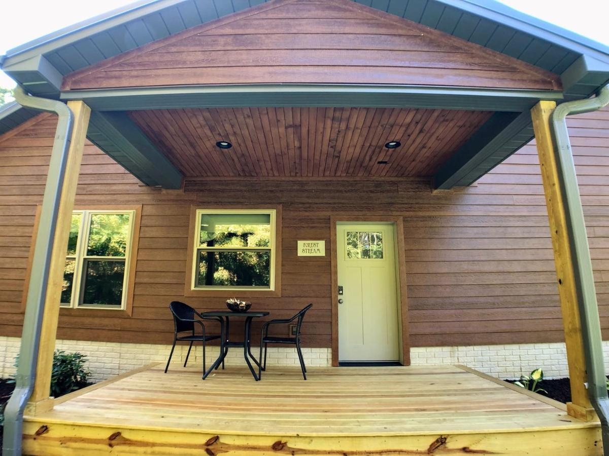 Sojourner'S Lodge & Log Cabin Suites Dundee ภายนอก รูปภาพ