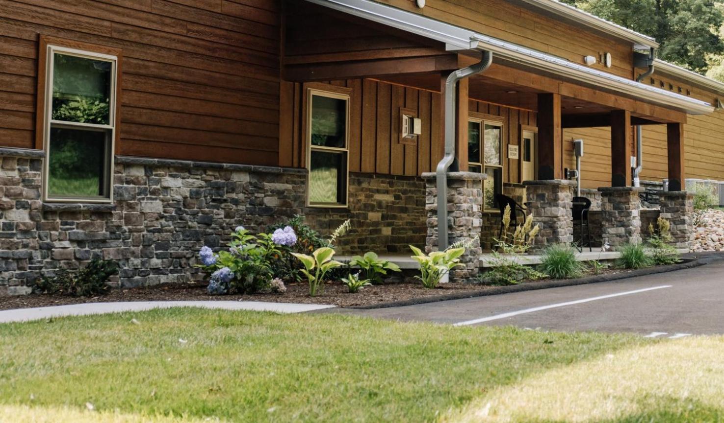 Sojourner'S Lodge & Log Cabin Suites Dundee ภายนอก รูปภาพ
